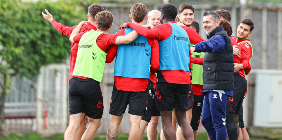 Samsunspor'da Bjelica ile birlikte yüzler gülüyor
