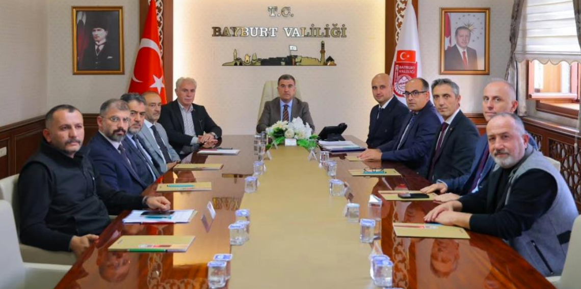 Bayburt’ta sahipsiz hayvanlar için koruma toplantısı