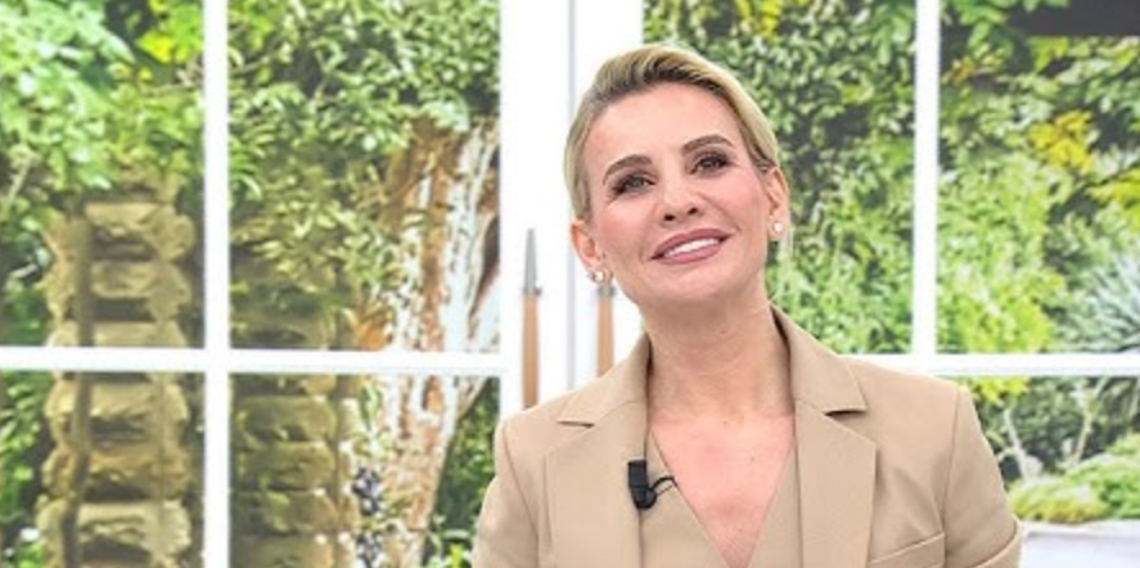 Esra Erol'da Sevgi gelişmesi! Programın yeni bölümünde dikkat çeken buluşma