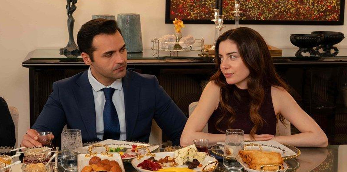 Kızılcık Şerbeti'nin 143. bölümünde kriz büyüdü! Ünal ailesinin geleceği tehlikede