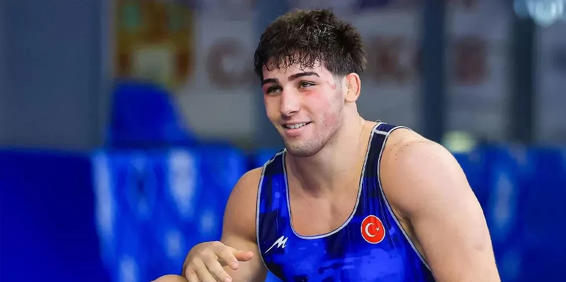 Ahmet Yağan dünya ikincisi oldu