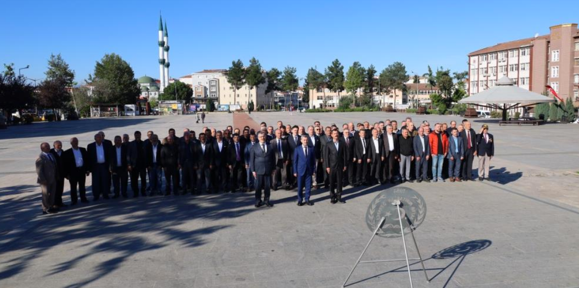 Bafra’da 19 Ekim Muhtarlar Günü kutlandı