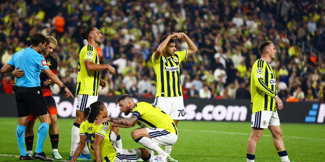 Nathan Ake, maça devam edemedi