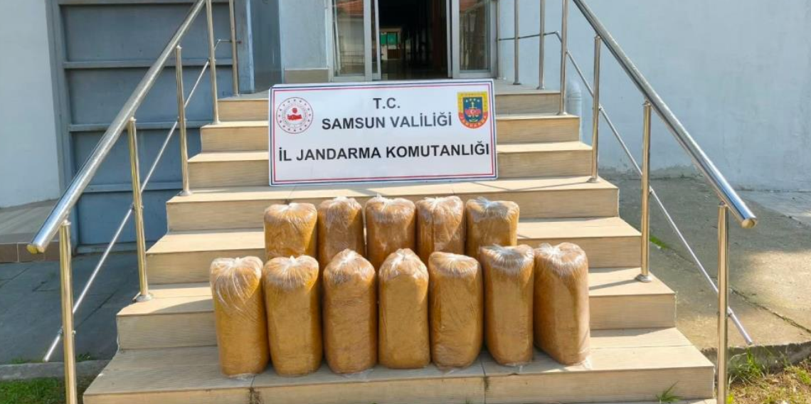 Atakum’da 60 kilo kıyılmış kaçak tütün ele geçirildi