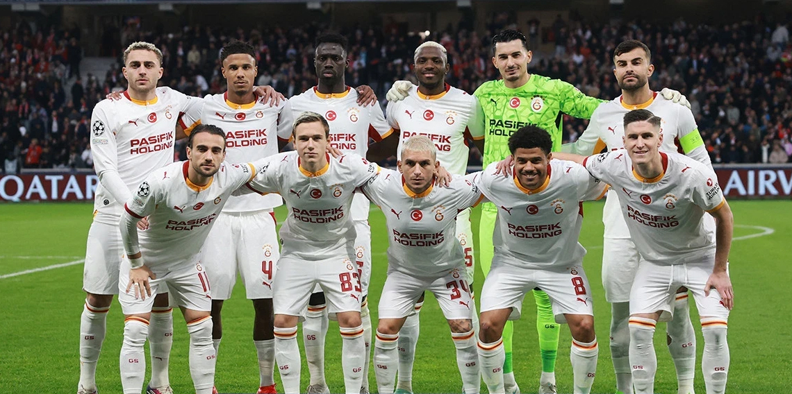 Galatasaray, UEFA Şampiyonlar Ligi'ndeki ilk galibiyetini Fransa'da aldı
