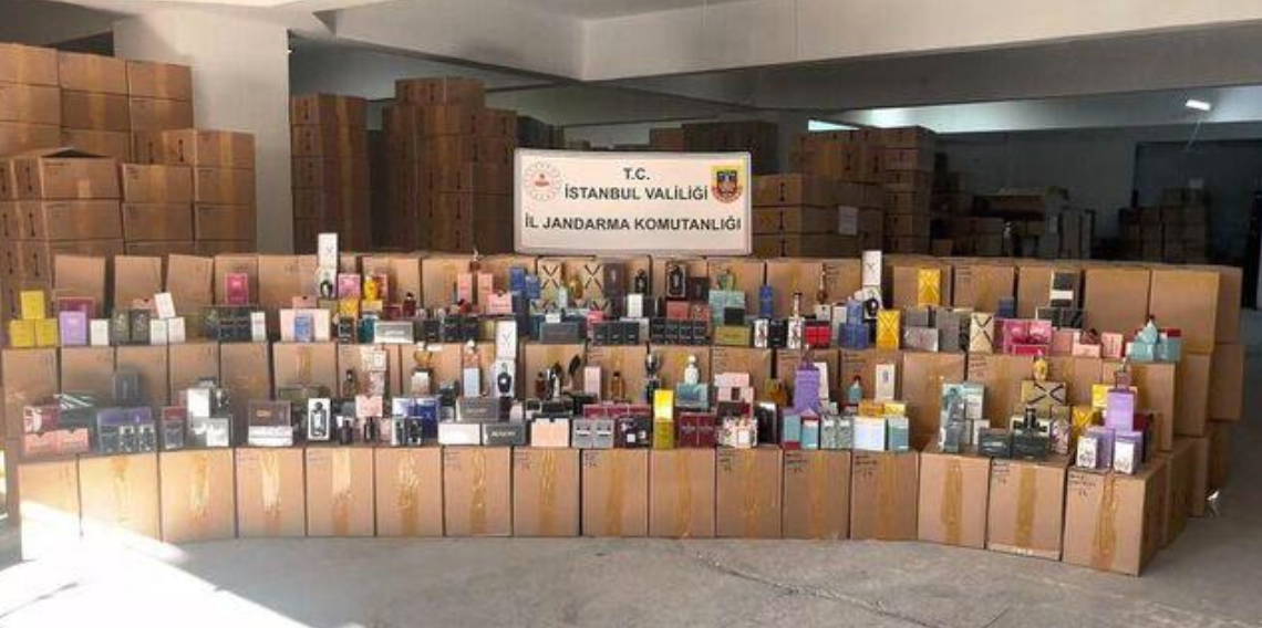 Bayrampaşa sahte parfüm operasyonu: 350 milyon TL değerinde 120 bin 115 sahte parfüm ele geçirildi