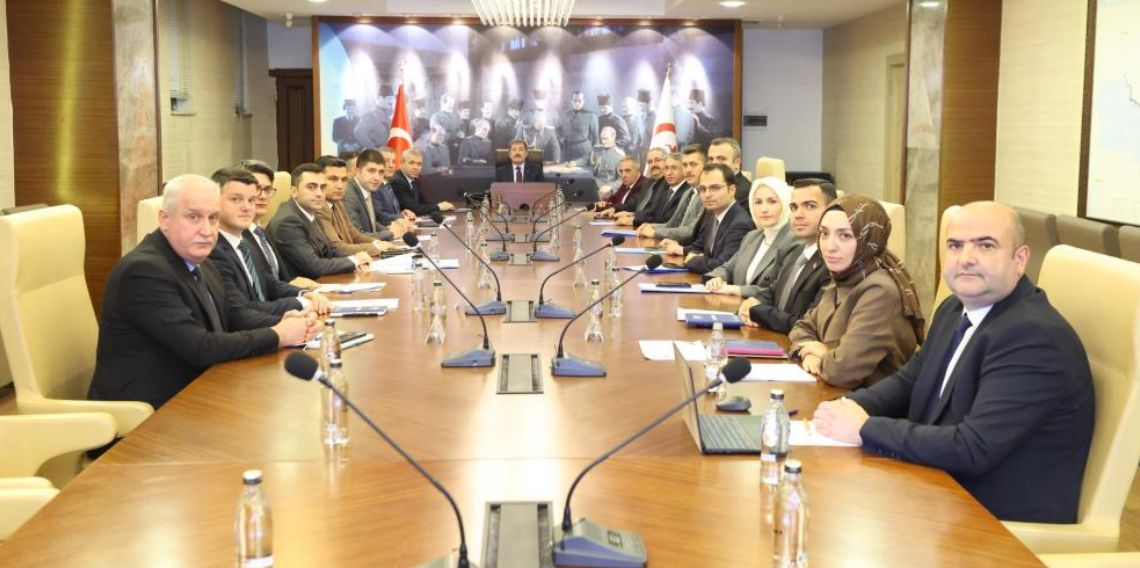 Sosyal Yardımlaşma ve Dayanışma Vakıflarının performansı değerlendirildi
