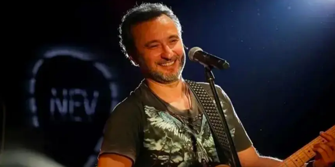 Şarkıcı Nev İkinci Kez Entübe Edildi: 