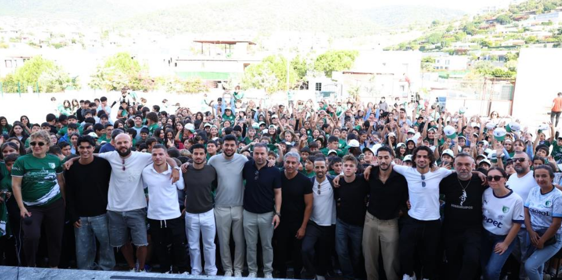 Bodrum FK'dan Öğrencilere Yeşil Beyaz Sürpriz