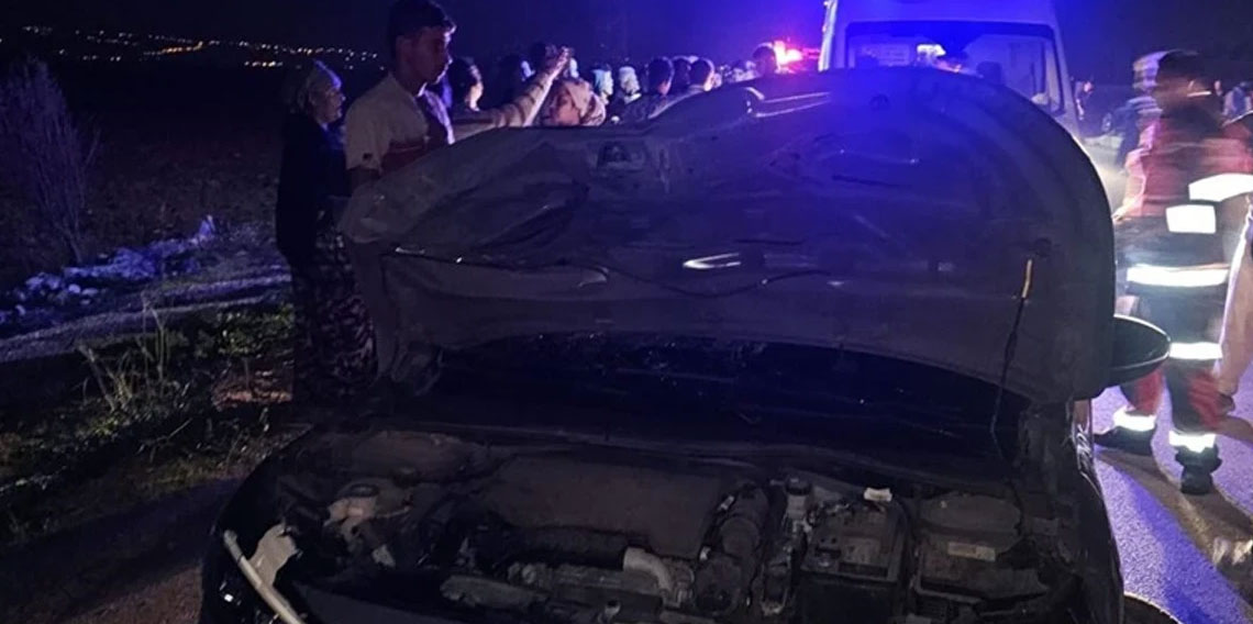 Karşıya geçmek istemişlerdi! Kahreden haber anne ve 4 yaşındaki kızı...