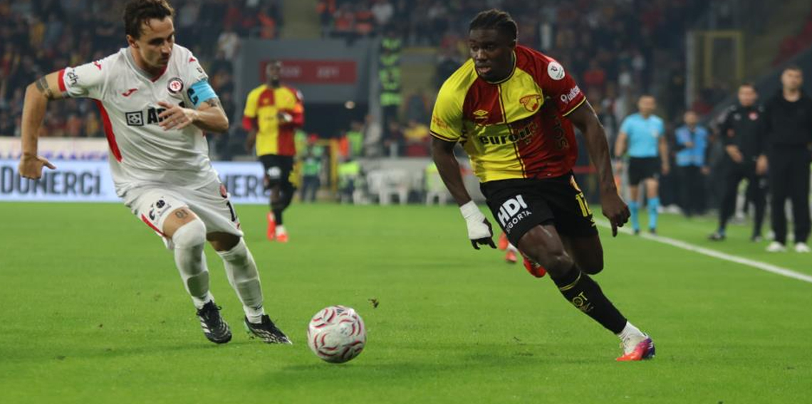 Göztepe fişi ilk yarıda çekti, 3'te 3 yaptı!