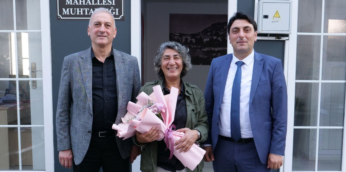 Ortahisar’da Kadın Muhtarlara Anlamlı Ziyaret! Özçilingir’den 26 Ekim Mesajı