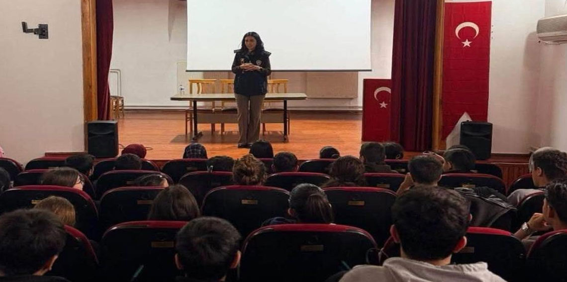 SİBERAY’dan gençlere dijital güvenlik uyarısı