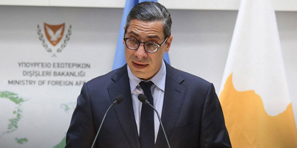 Rum Dışişleri Bakanı Kombos'tan BM'ye itiraz