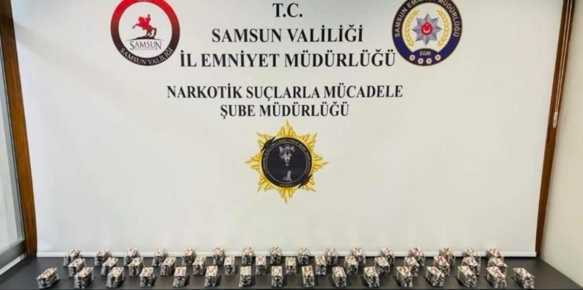 Samsun’da narkotik operasyonu: 5 bin 656 sentetik ecza hapı ele geçirildi