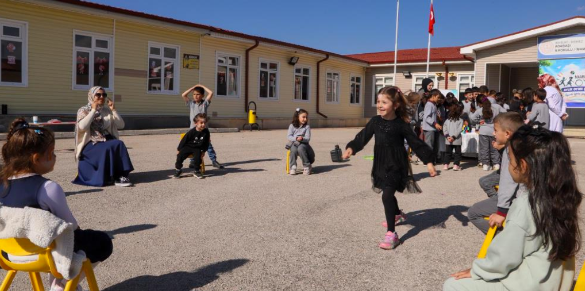 Bayburt’taki 4 okulda ‘Maarifin Kalbinde Oyun’ etkinliği düzenlendi