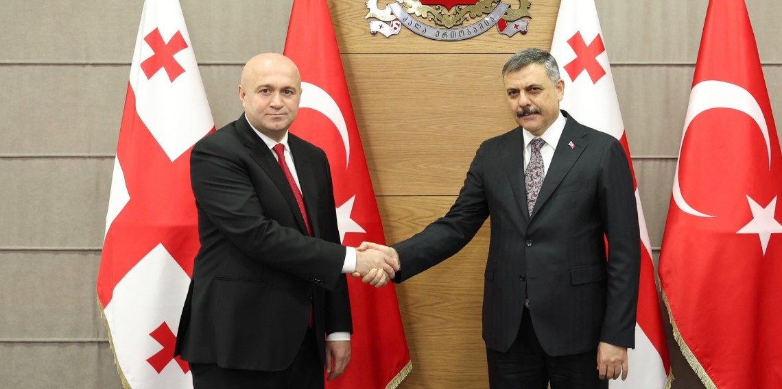 Bakan Çiftçi, Gürcistanlı mevkidaşı ile telefonda görüştü