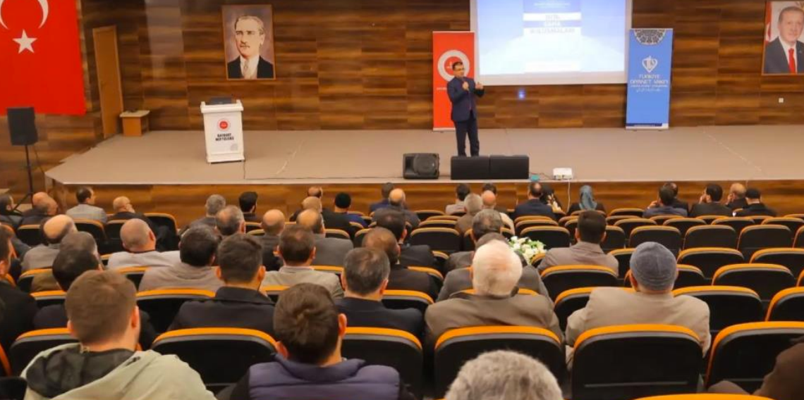 Bayburt’ta din görevlilerine yönelik istişare ve gelişim programı düzenlendi